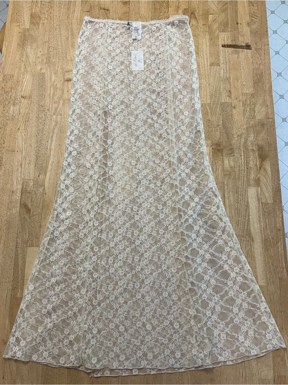 NWT Windsor Sheer Floral Lace Fit & Flare Maxi Skirt in Ivory w/Front Slit - Picture 6 of 6